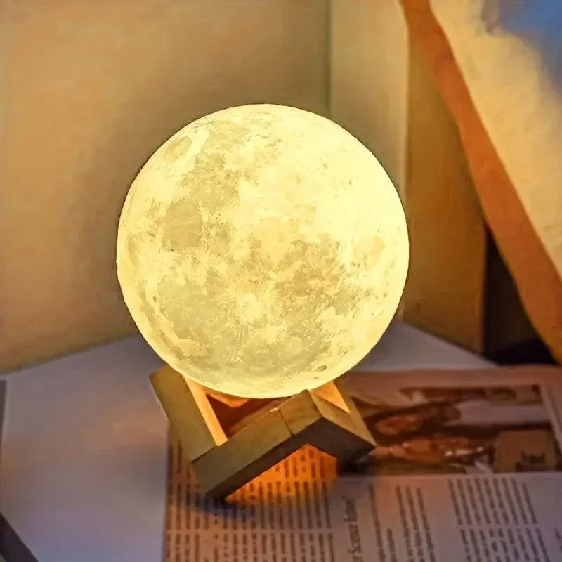 Lampe Pleine Lune — 8 cm, socle bois
